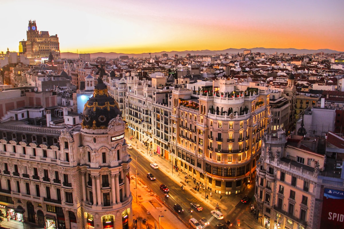Vista de la ciudad de Valencia al atardecer